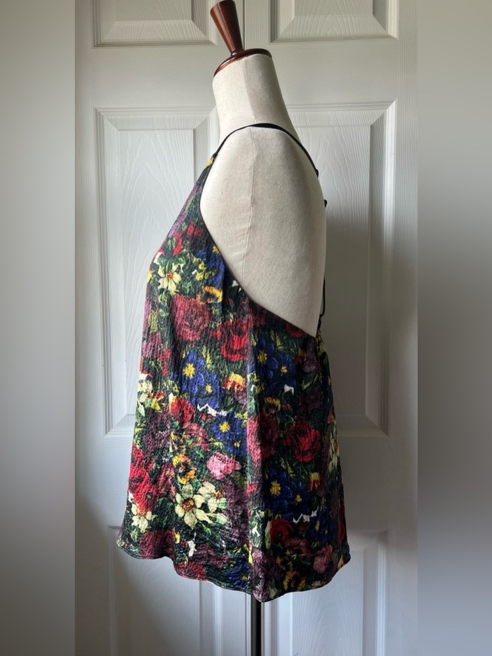 Alice + Olivia Guenda floral-print silk-satin tank top Size S - Picture 4 of 8